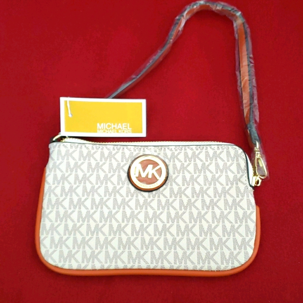 MK wristlet